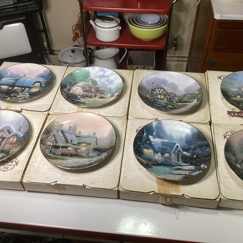 Thomas kincade garden - thomas, cottages